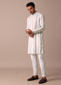 Off White Printed Kurta With Embroidery