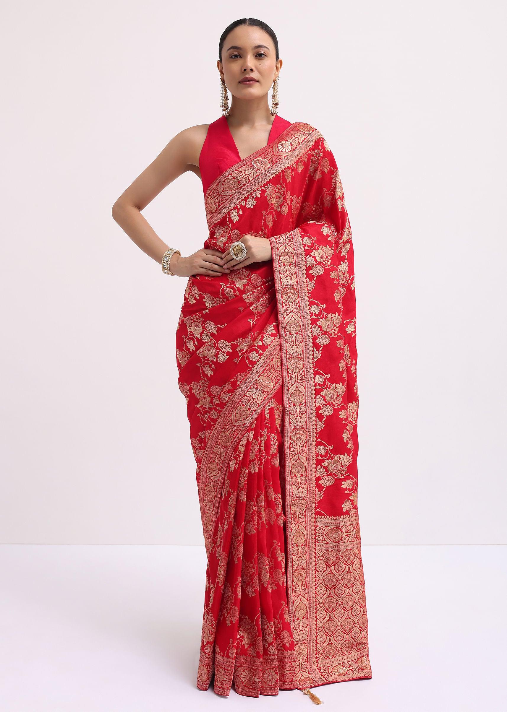 Red Zari Jaal Dola Silk Saree With Unstitched Blouse | KALKI FASHION UK