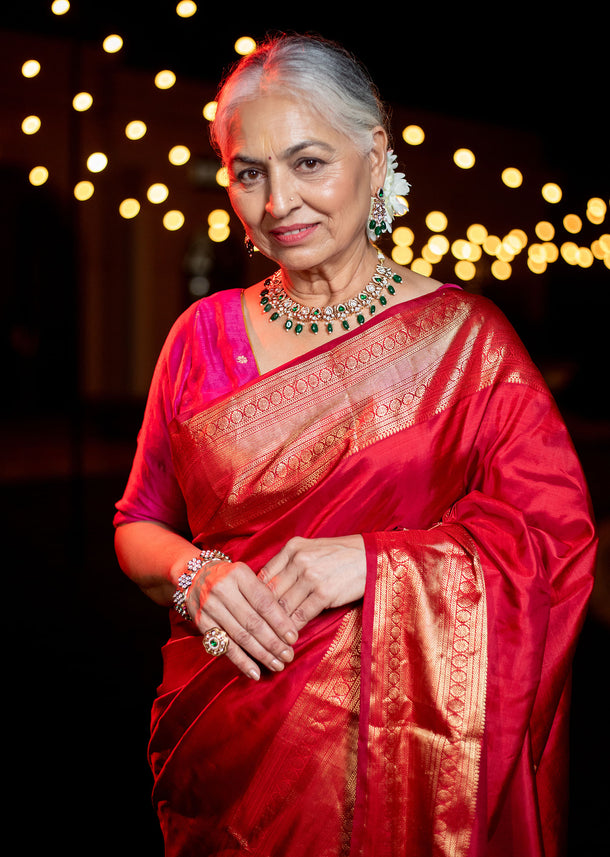 Red Kanjeevaram Woven Silk Saree With Zari Border Pallu