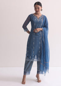 Blue Kurti Pant Set In Cotton With Resham Work