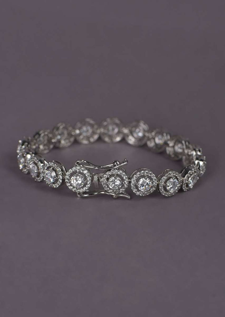 Silver Plated Bracelet With Stones In Concentric Round Design In Chain Pattern Online - Kalki Fashion