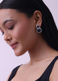 Silver Finish Saphhire Necklace And Earring Set In Mix Metal