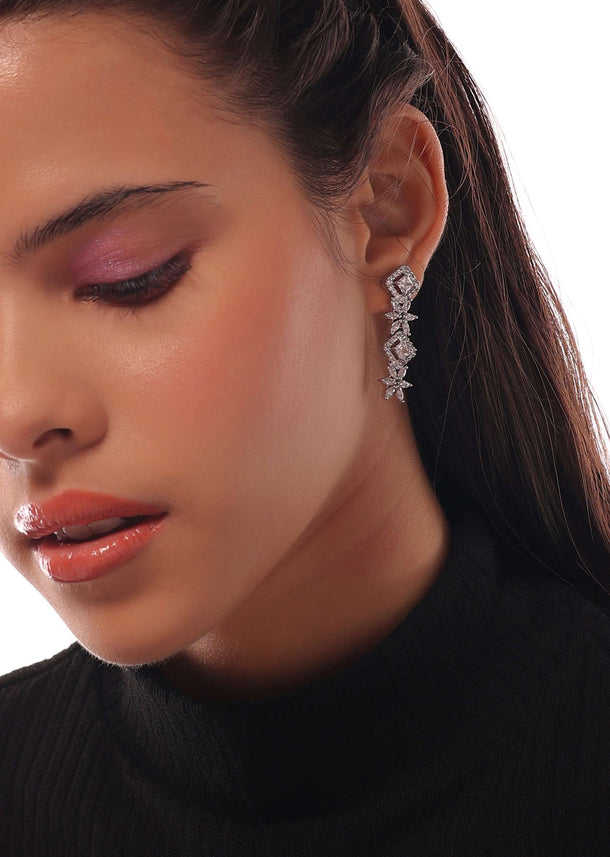 Silver Necklace And Earrings Set Cast In A Geometric-Floral Pattern