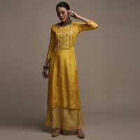 Daffodil Yellow Straight Cut Kurti With Brocade Woven Floral Buttis And Gotta Patti Embroidered Yoke Design Online - Kalki Fashion