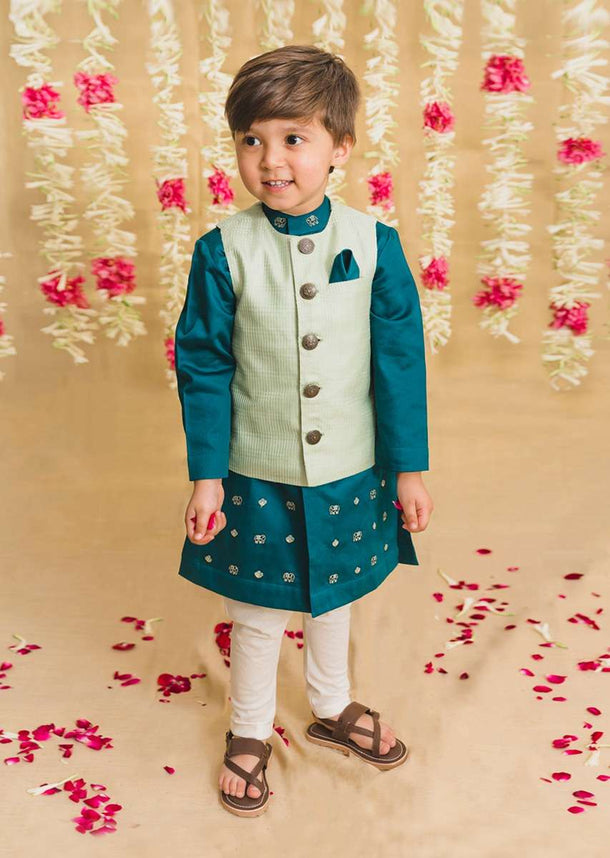 Kalki Boys Teal Kurta Set With Elephant Motifs And Green Nehru Jacket With Kantha Work By Tiber Taber