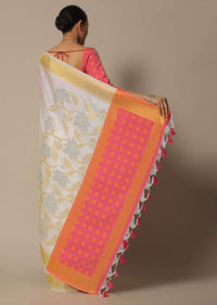 White Brocade Silk Saree With Contrast Check Design Pallu