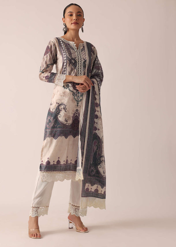 White Embroidered Kurta Set In Chiffon