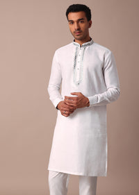 White Linen Kurta With Thread Detail Yoke