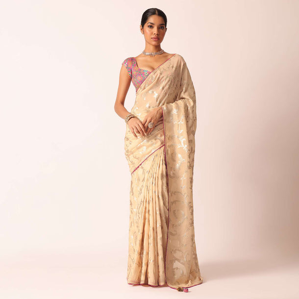 White Silk Saree With Lurex Jaal And Unstitched Blouse Piece