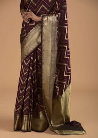 Wine Purple Pure Handloom Saree In Silk With Woven Chevron Design Online - Kalki Fashion