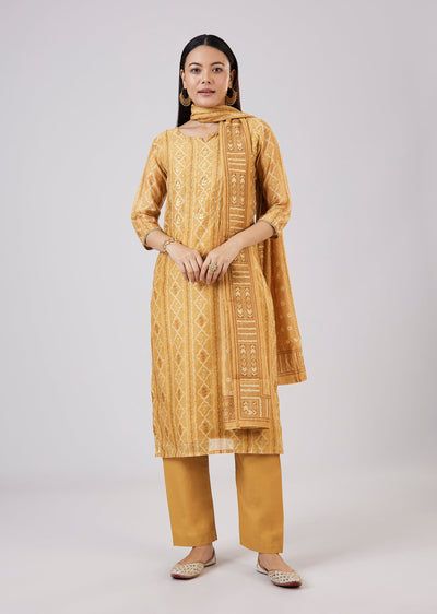 Yellow Chanderi Kurta Set With Gotta Patti Work
