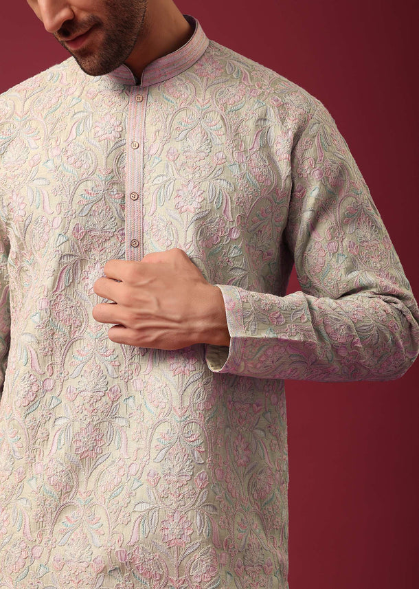 Green Kurta Set In Silk with Floral Embroidery