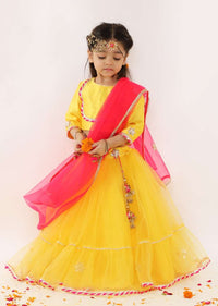 Kalki Girls Yellow Lehenga And Crop Top Set With Gotta Flowers On The Hem And Pink Dupatta Online - Kalki Fashion