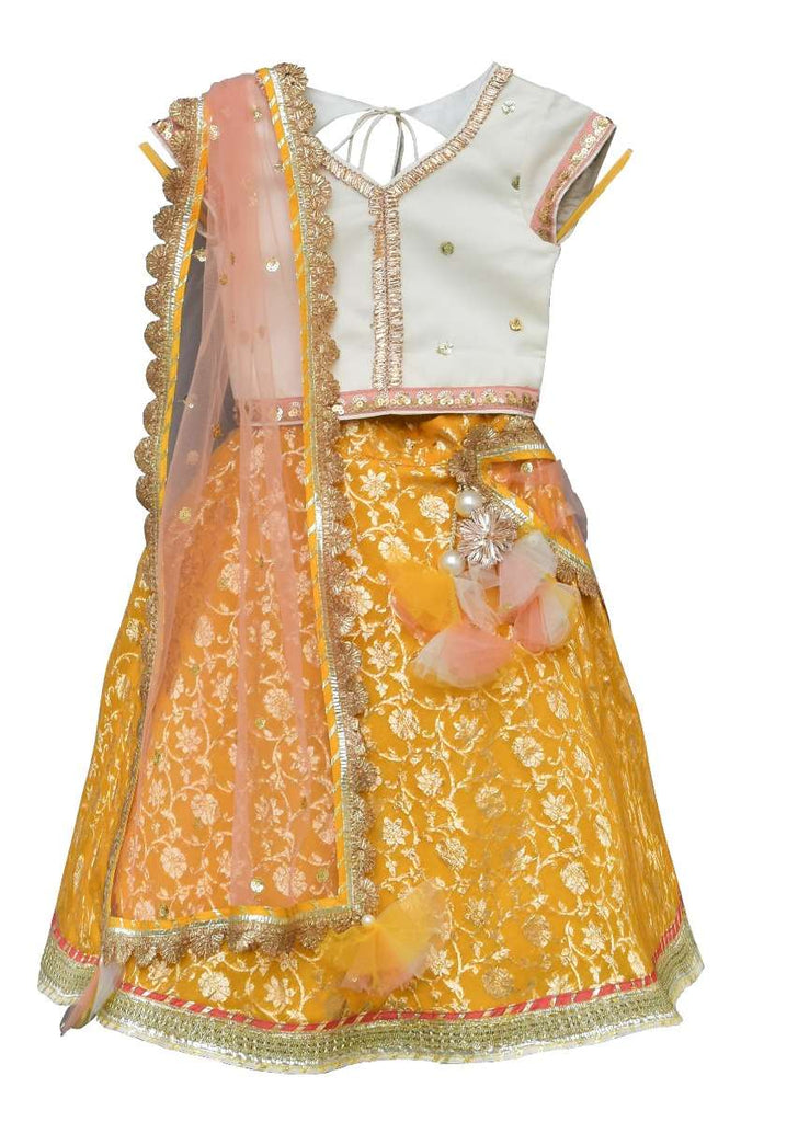 Yellow Lehenga In Brocade Silk With Weaved Floral Jaal And Off White Choli By Fayon Kids