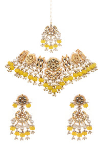 Yellow And Gold Kundan Mix Metal Short Necklace Set