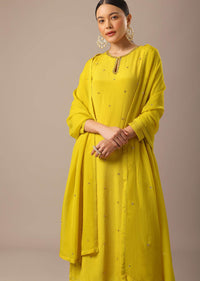 Yellow Embroidered Kurta Set With Organza Dupatta