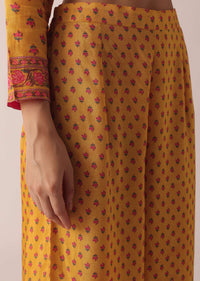 Yellow Kurta And Pant Set With Printed Detail