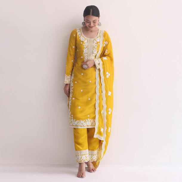 Yellow Organza Resham Threadwork Embroiderd Kurti Pant Set