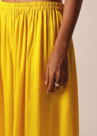 Yellow Silk Pant Set With Bandhani Detail And Mirror Work
