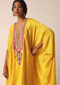 Yellow Silk Pant Set With Bandhani Detail And Mirror Work