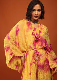 Yellow Tie-Dye Kaftan Set With Tie-Up Tassel Doris At The Front And Sides